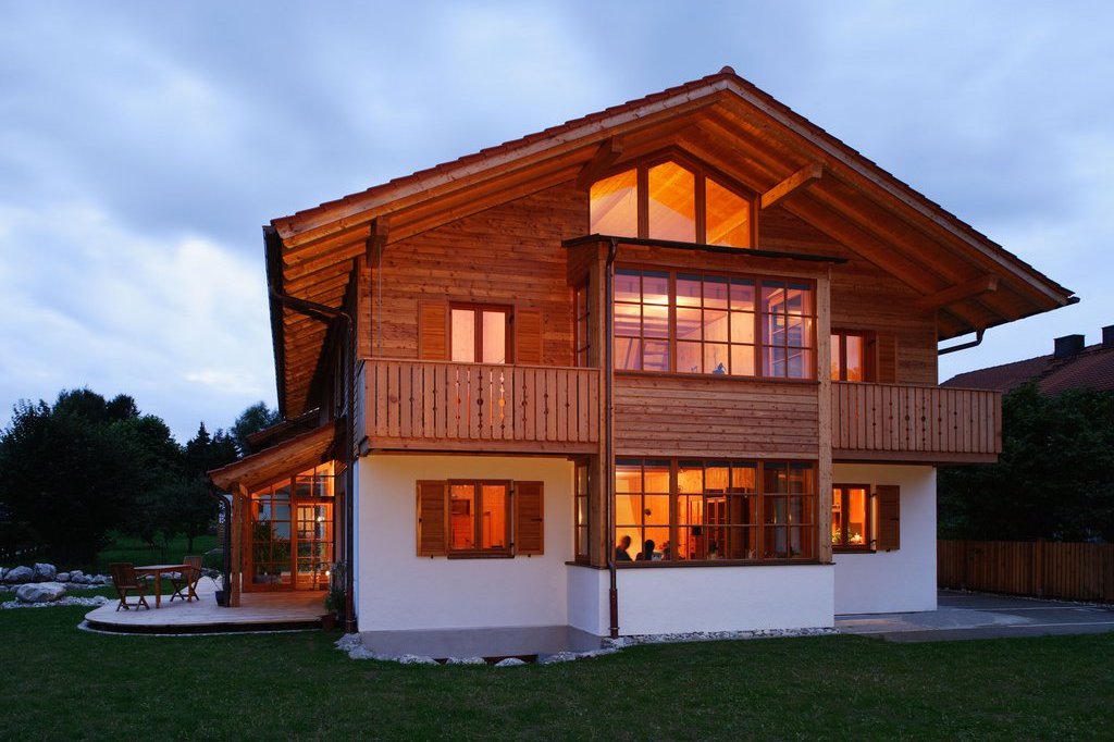 Holzbau & -Massivbau thoma-haus.jpg